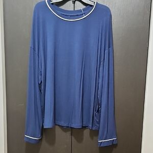 Stars Above Women's Navy Long Sleeve Pajama Top